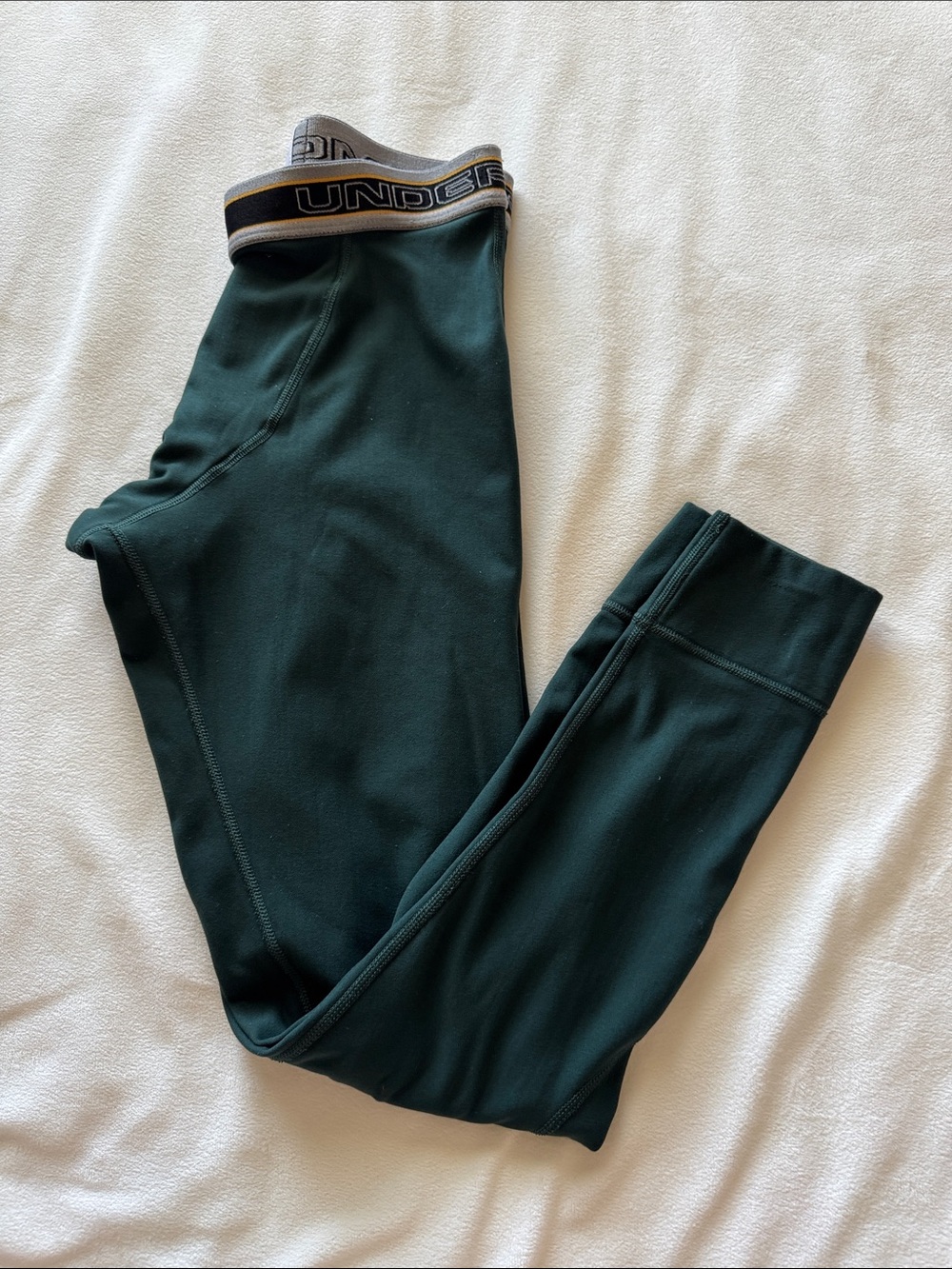 Under Armour base layer leggings